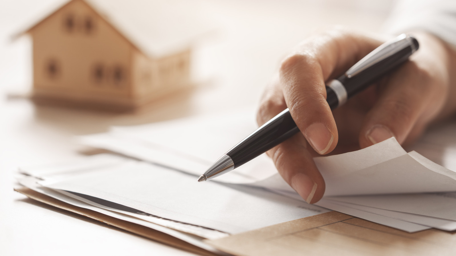 Immobilien und Sachverständigengutachten: Marktpreis schlägt Schätzwert